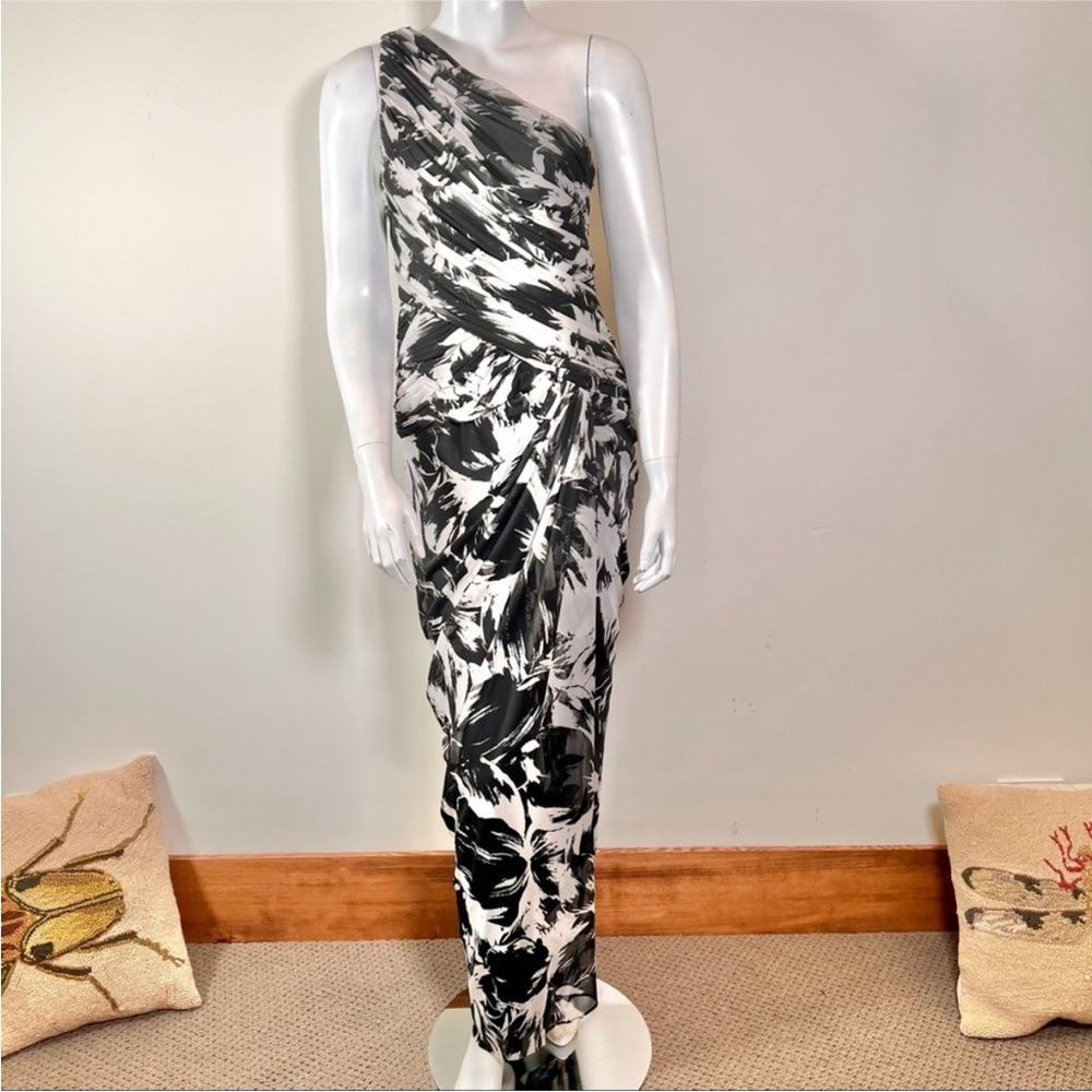 Adrianna Papell Black and White One Shoulder Dress